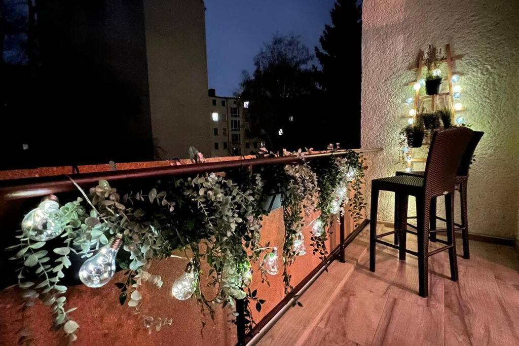 Designer With Parking & Terrace Berlino