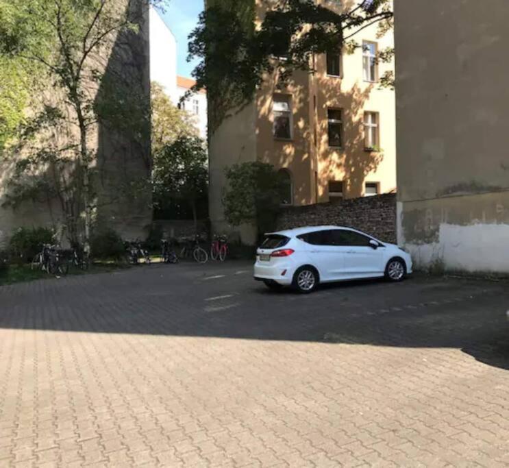 Designer With Parking & Terrace *